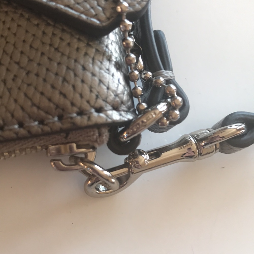 Coach Wristlet - Picture 3 of 7